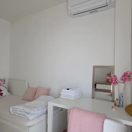 Adi Apartament *