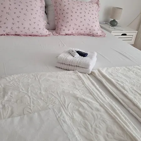 Adi Split